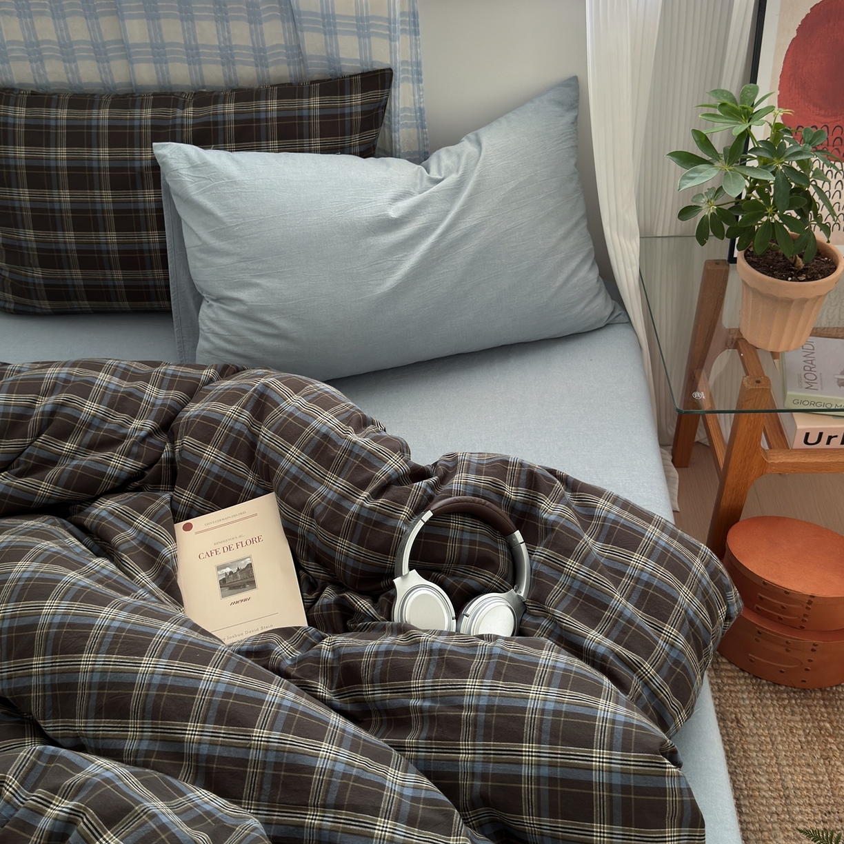 91家纺网 家纺一手货源 找家纺 玖弘家居 2025新款纯色被套格子单混搭四件套 海岸蓝格格子（枕套格子+浅蓝）