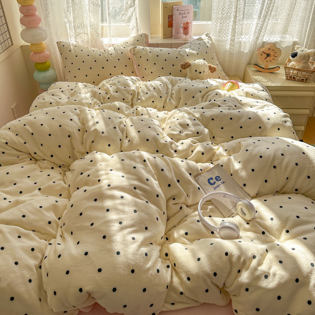 91家纺网 家纺一手货源 找家纺 （总）老K (原美阁） 2025新款牛奶绒简约款四件套小清新牛奶绒床单款床笠款