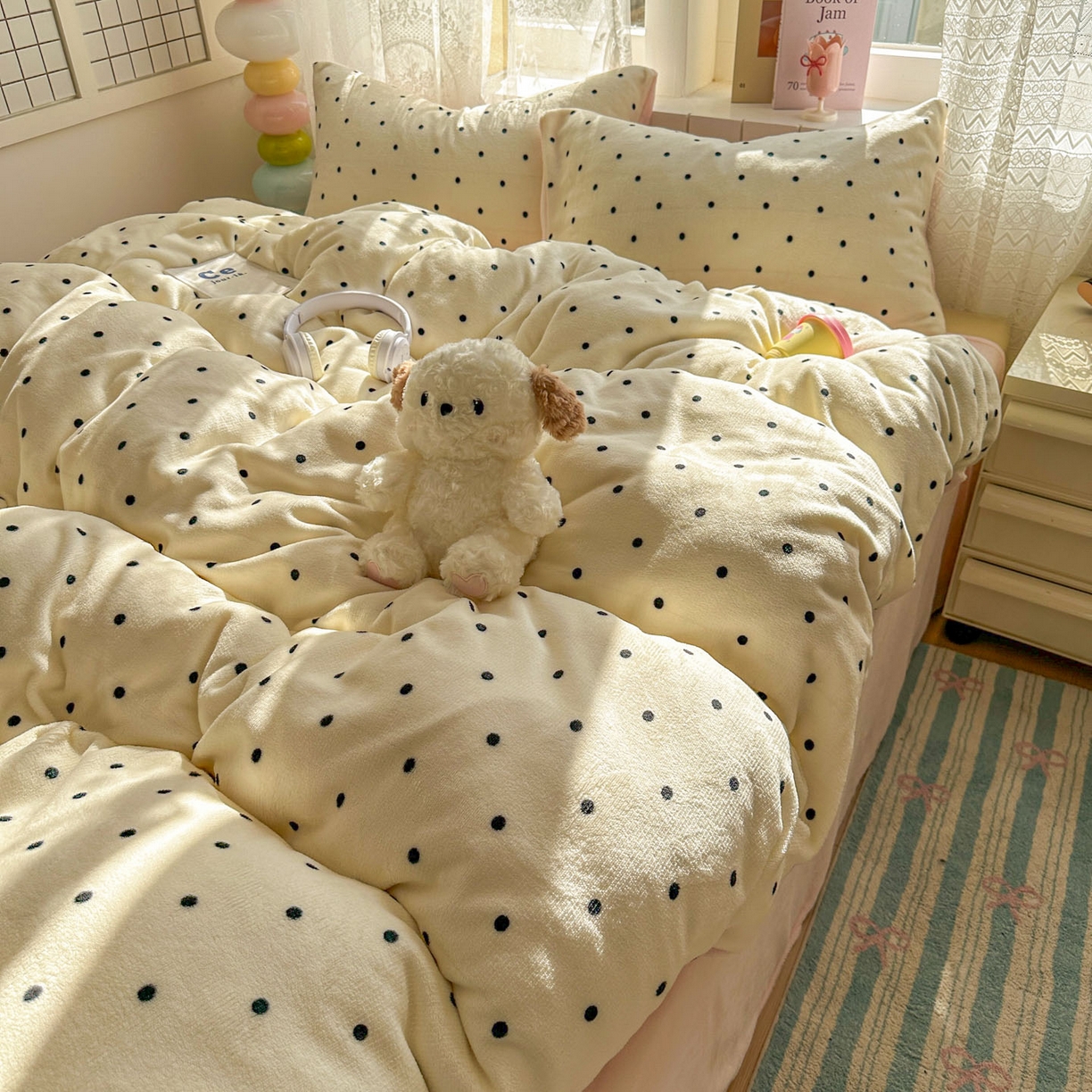 91家纺网 家纺一手货源 找家纺 老K (原美阁） 2025新款牛奶绒简约款四件套小清新牛奶绒床单款床笠款 简约款牛奶绒-波点芝士粉