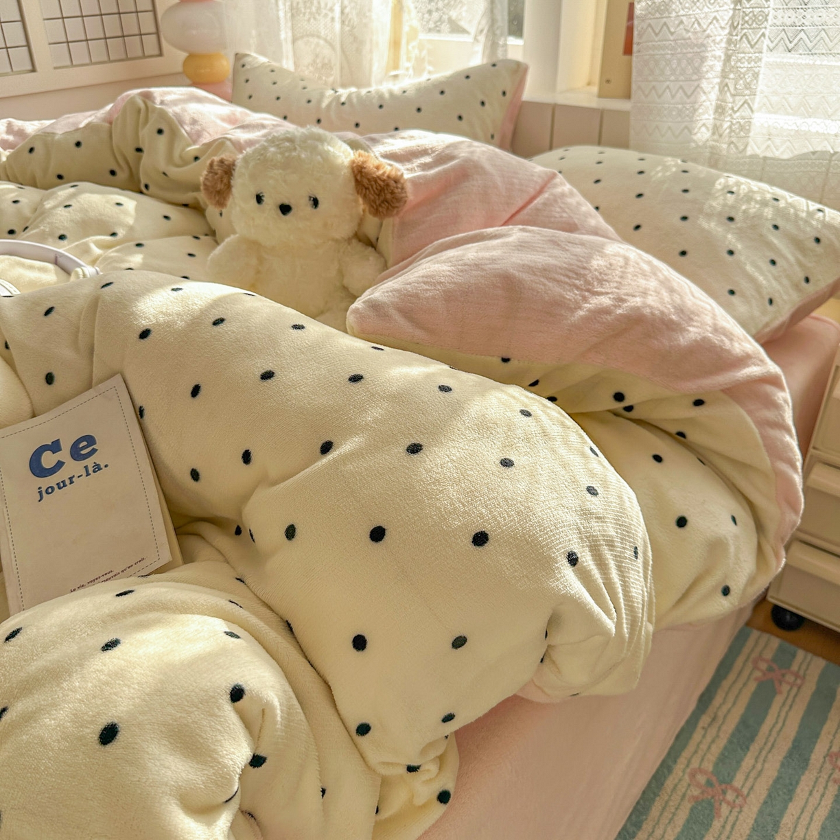 91家纺网 家纺一手货源 找家纺 老K (原美阁） 2025新款牛奶绒简约款四件套小清新牛奶绒床单款床笠款 简约款牛奶绒-波点芝士粉