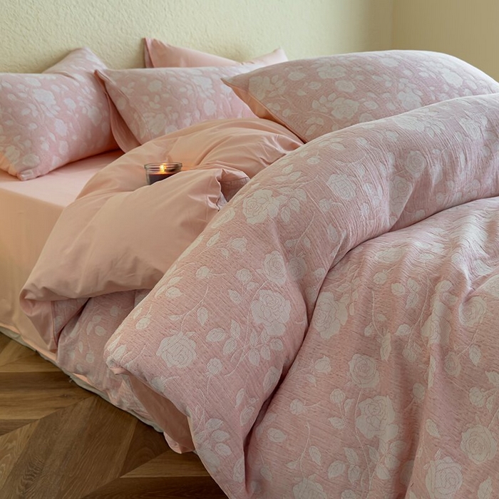 91家纺网 家纺一手货源 找家纺 （总）琪格格纺织 2025新款全棉A类色织三层纱提花四件套