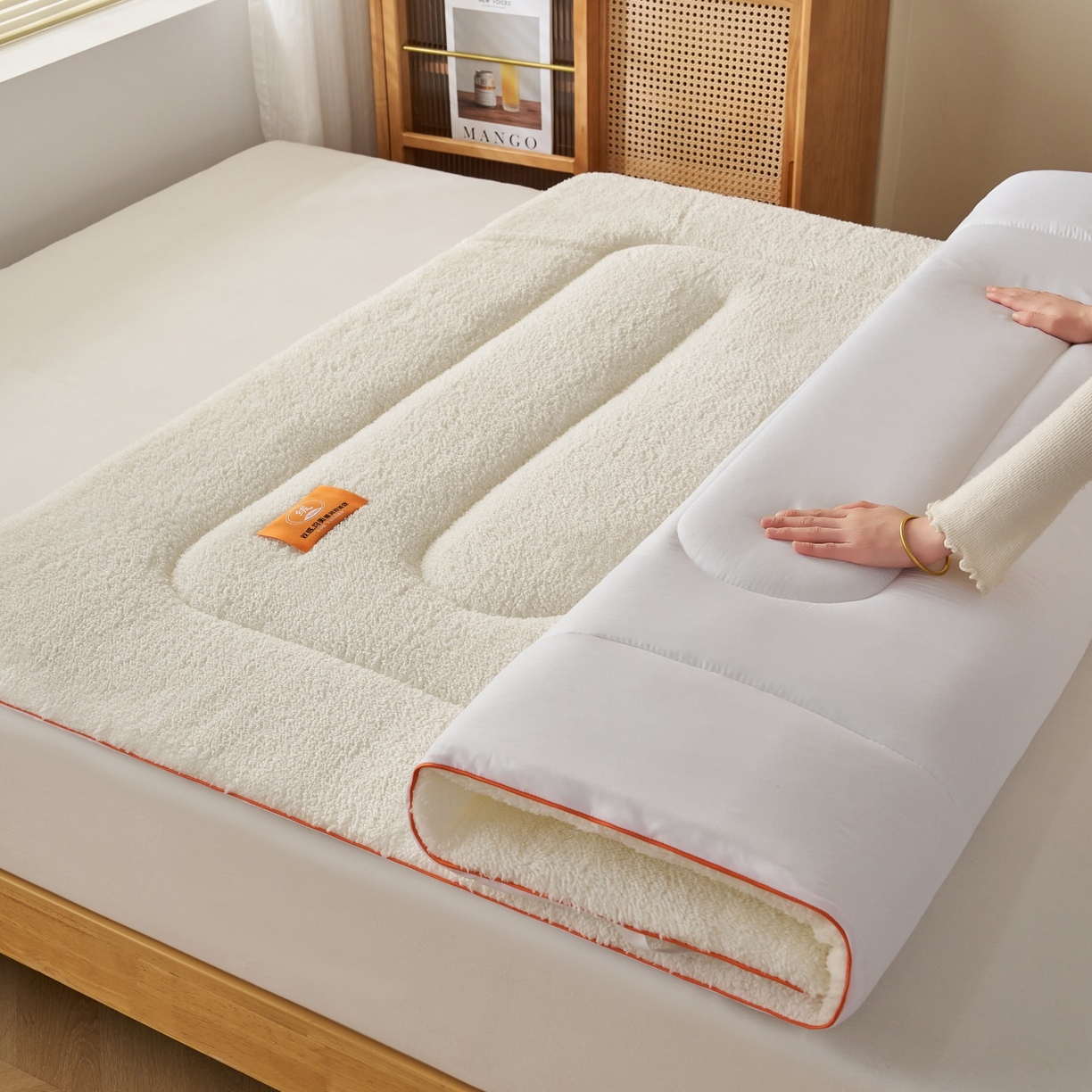 91家纺网 家纺一手货源 找家纺 （总）2025新款加厚保暖羊羔绒加厚床褥床垫羊羔绒床垫-大床图