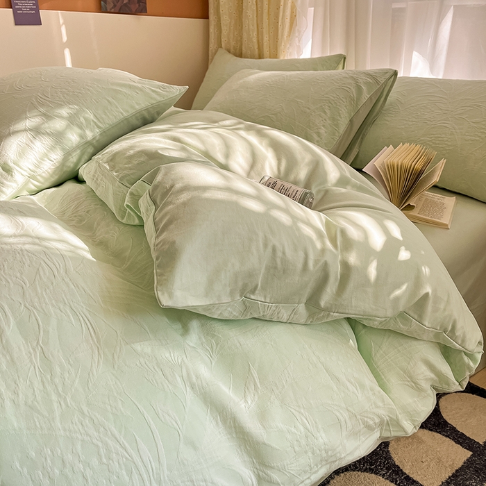 91家纺网 家纺一手货源 找家纺 琪格格纺织 2025新款全棉A类色织三层纱提花四件套 三层纱 芳草浅绿