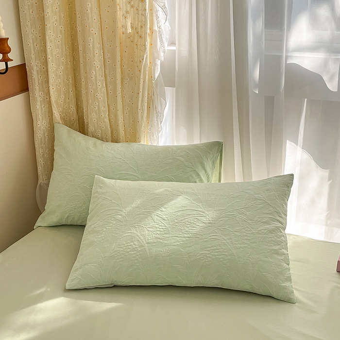 91家纺网 家纺一手货源 找家纺 琪格格纺织 2025新款全棉A类色织三层纱提花四件套 三层纱 芳草浅绿