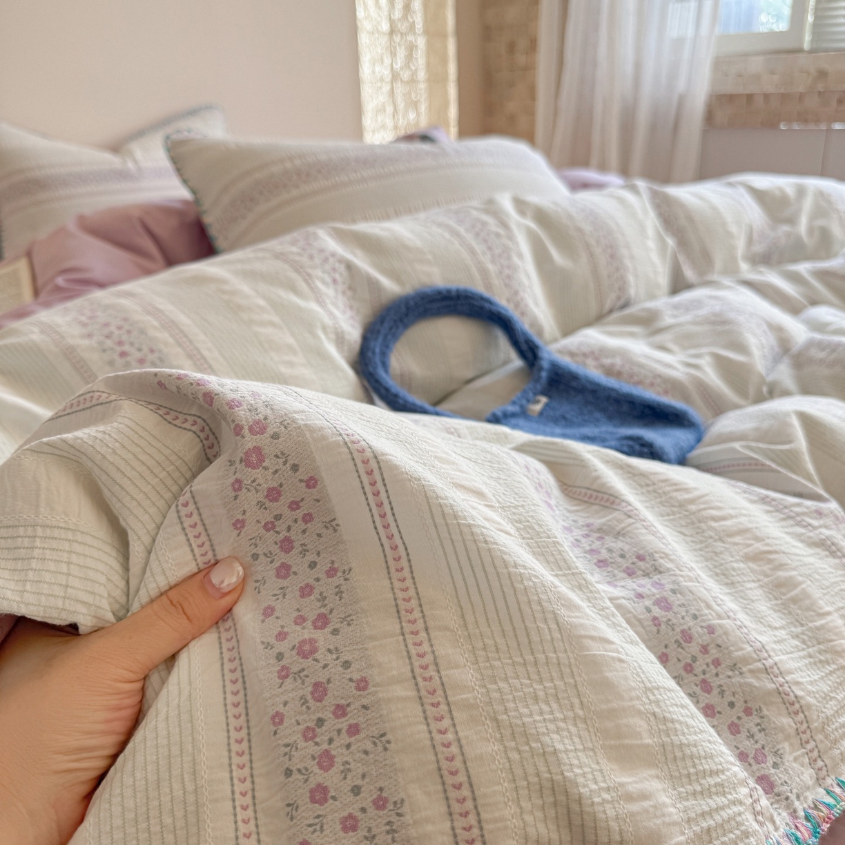 91家纺网 家纺一手货源 找家纺 觅糖家纺 2025新款色织提花水洗棉贝壳边三角针四件套 青黛