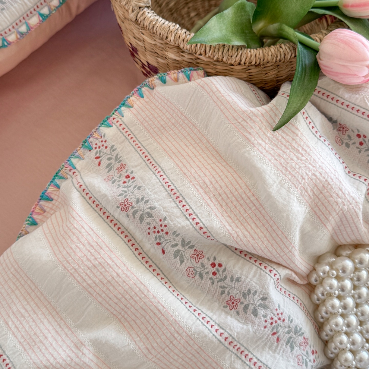 91家纺网 家纺一手货源 找家纺 觅糖家纺 2025新款色织提花水洗棉贝壳边三角针四件套 芳菲