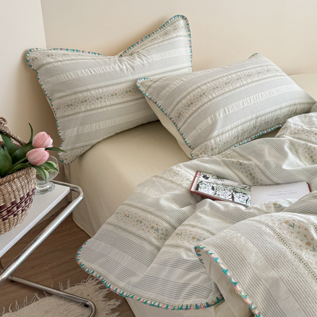 91家纺网 家纺一手货源 找家纺 觅糖家纺 2025新款色织提花水洗棉贝壳边三角针四件套 枝意