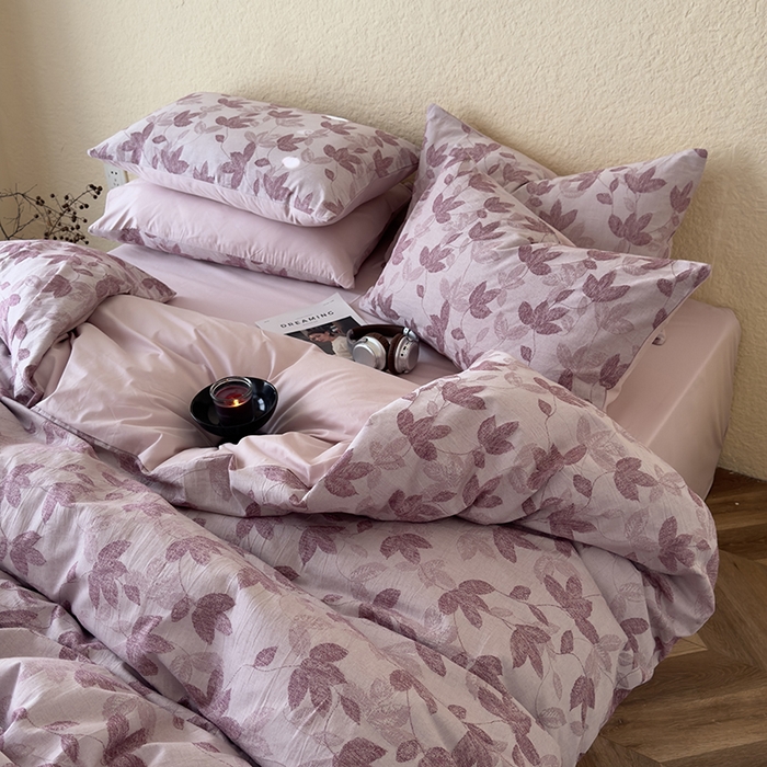 91家纺网 家纺一手货源 找家纺 琪格格纺织 2025新款全棉A类色织三层纱提花四件套 三层纱 枫韵-紫