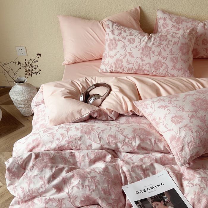 91家纺网 家纺一手货源 找家纺 琪格格纺织 2025新款全棉A类色织三层纱提花四件套 三层纱 胧月-粉