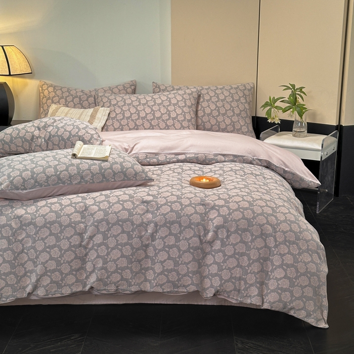 91家纺网 家纺一手货源 找家纺 琪格格纺织 2025新款全棉A类色织三层纱提花四件套 三层纱 玫瑰锦簇