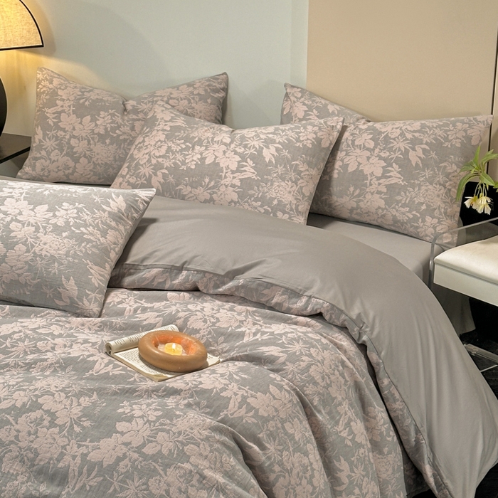 91家纺网 家纺一手货源 找家纺 琪格格纺织 2025新款全棉A类色织三层纱提花四件套 三层纱 叶之韵味-灰