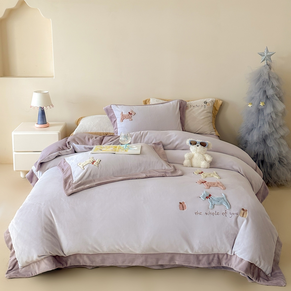 91家纺网 家纺一手货源 找家纺 （总）泽西家纺+V17798841158发大图 2025新品秋冬加厚保暖240克奶肤绒宽边卡通牛奶绒四件套