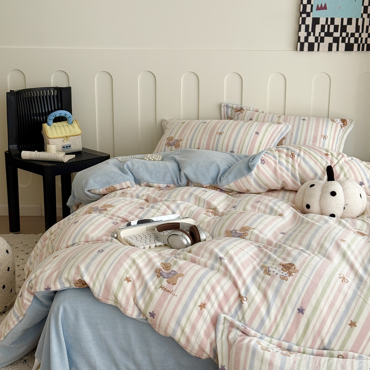 91家纺网 家纺一手货源 找家纺 （总）于果 2025新款牛奶绒印花四件套