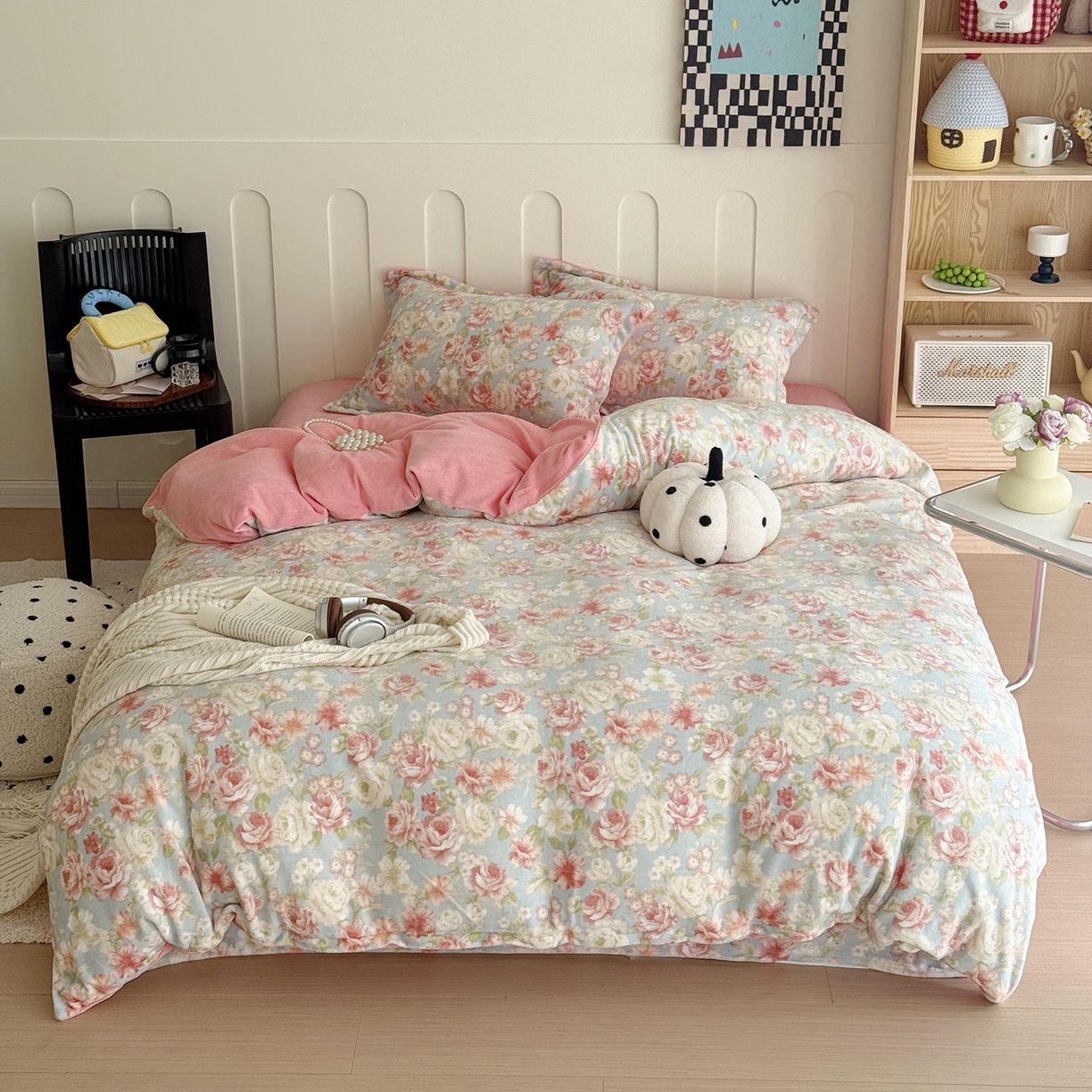 91家纺网 家纺一手货源 找家纺 于果 2025新款牛奶绒印花四件套 花舞轻盈