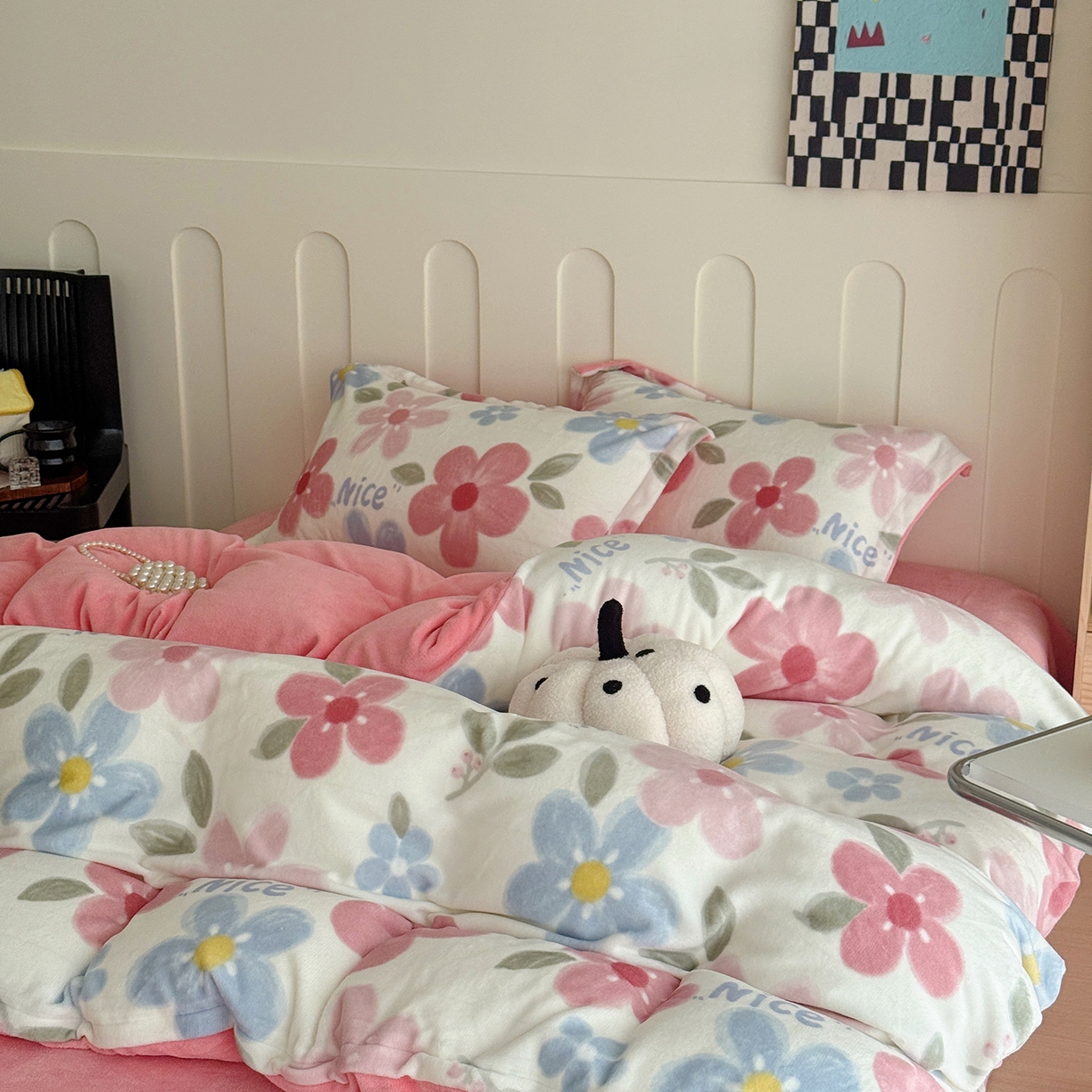 91家纺网 家纺一手货源 找家纺 于果 2025新款牛奶绒印花四件套 快乐花园