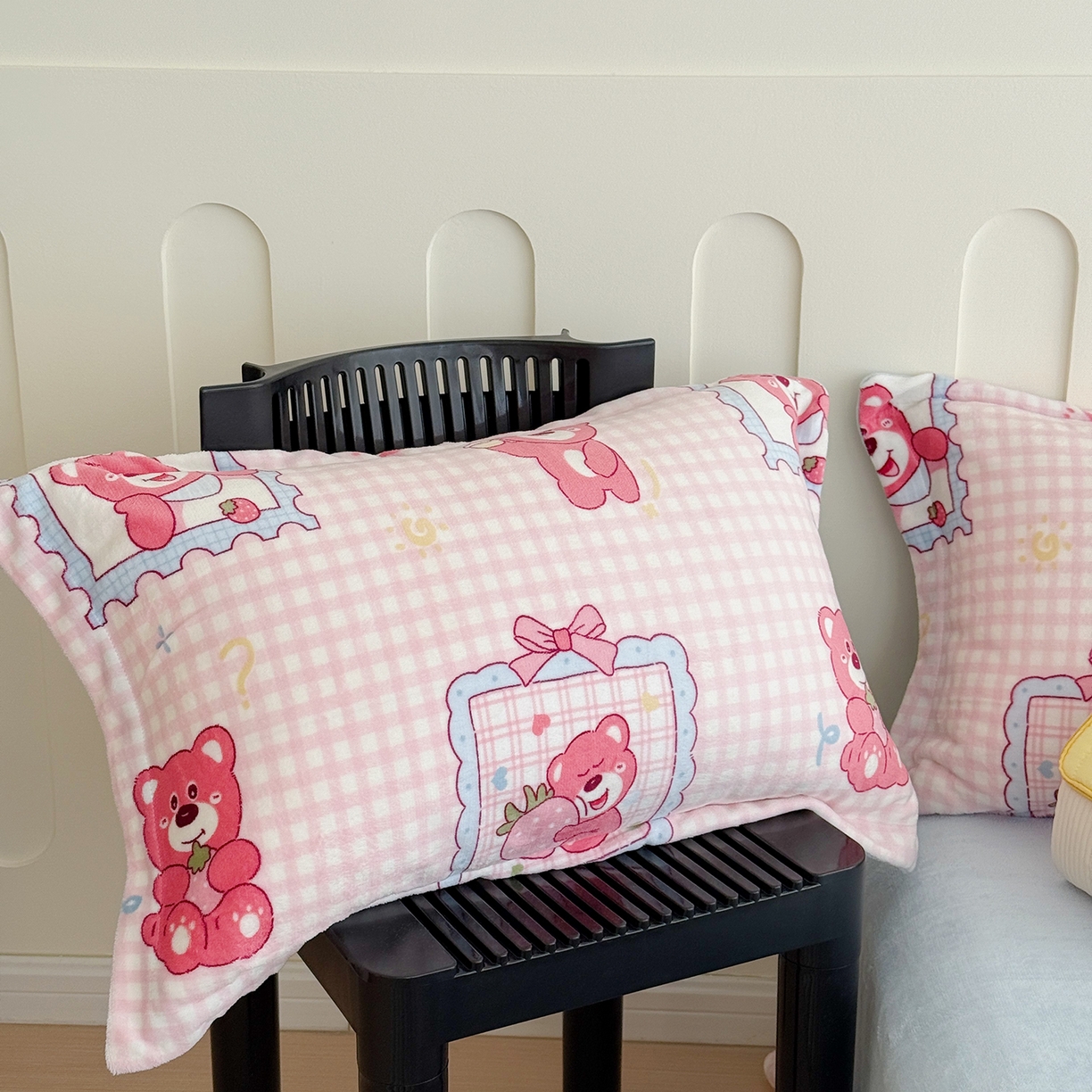 91家纺网 家纺一手货源 找家纺 于果 2025新款牛奶绒印花四件套 快乐回忆