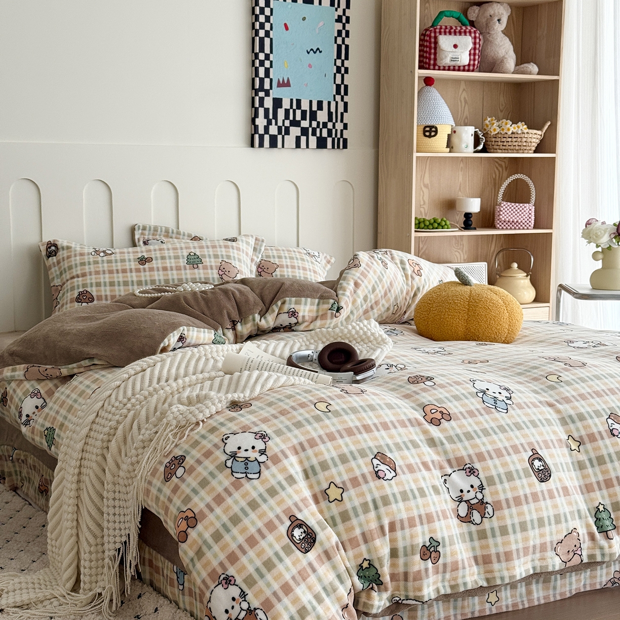 91家纺网 家纺一手货源 找家纺 于果 2025新款牛奶绒印花四件套 萌宠乐动