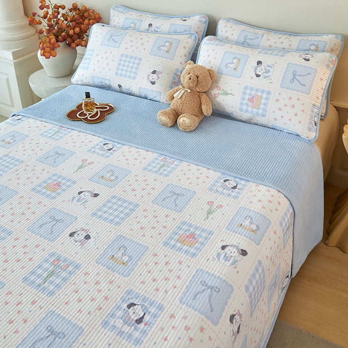 91家纺网 家纺一手货源 找家纺 （总）莎果家纺 2025冬季新款热推冬季必备寒冷的冬季有了它便多了些温暖婴儿绒+全棉床盖三件套