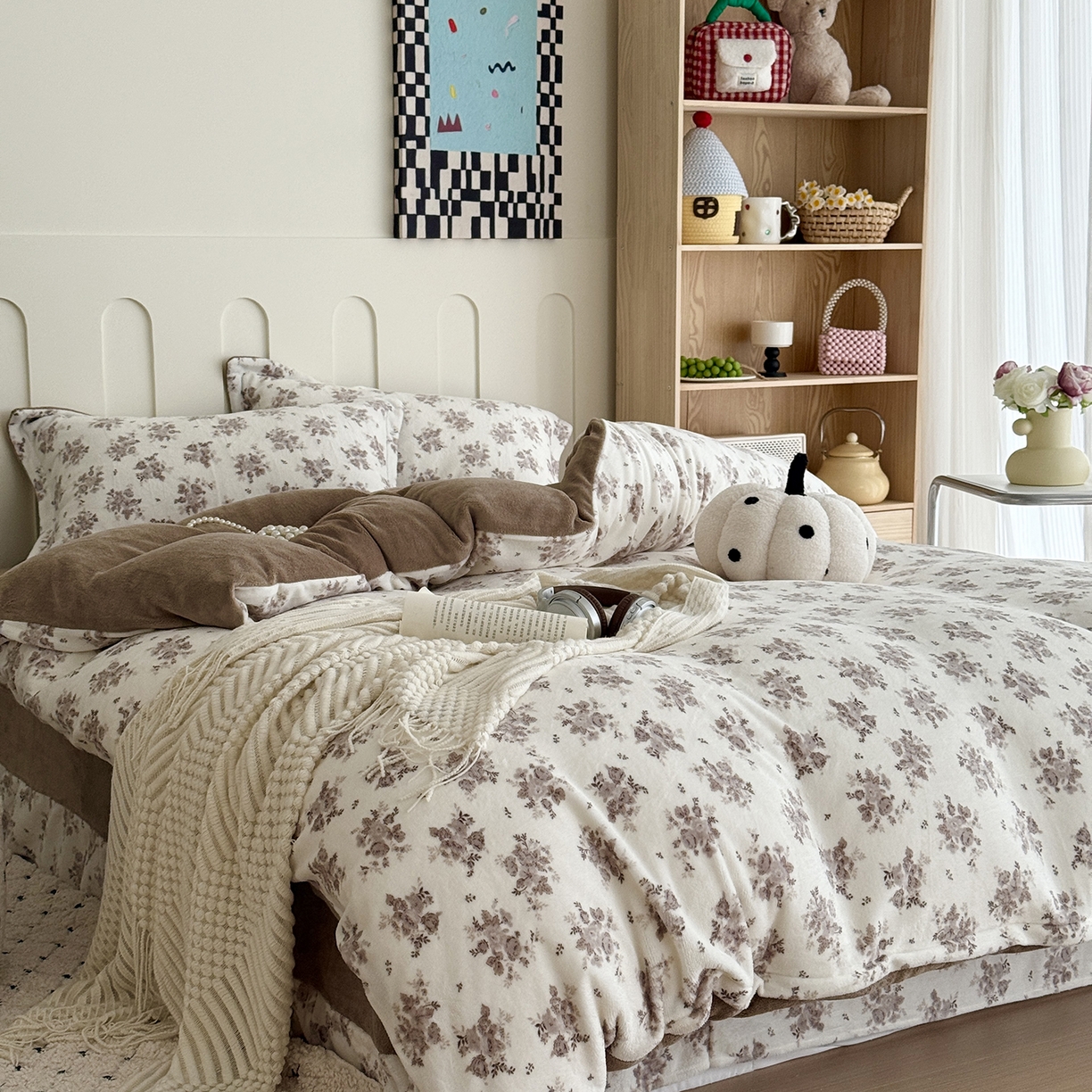 91家纺网 家纺一手货源 找家纺 于果 2025新款牛奶绒印花四件套 清新花梦