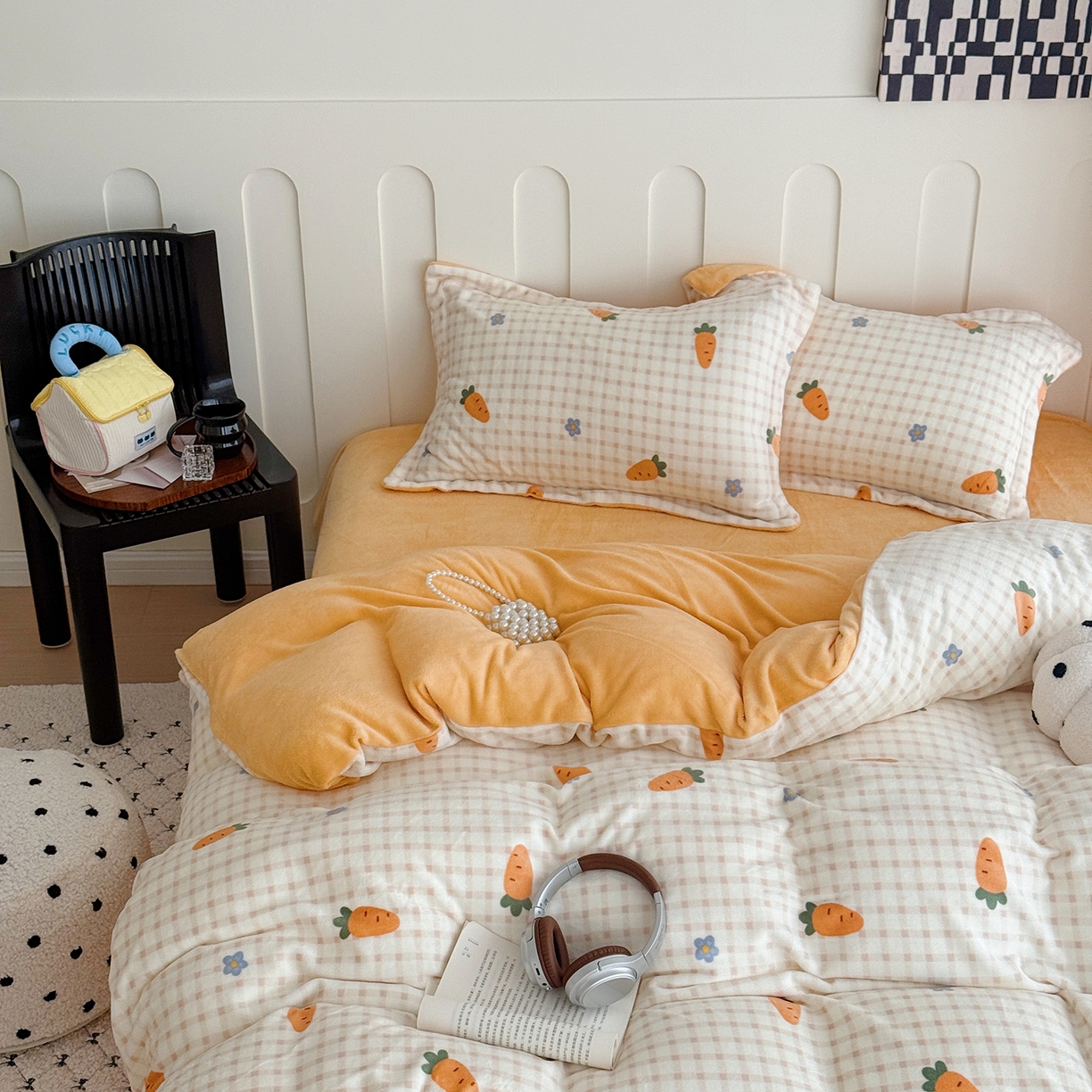 91家纺网 家纺一手货源 找家纺 于果 2025新款牛奶绒印花四件套 甜心萝卜