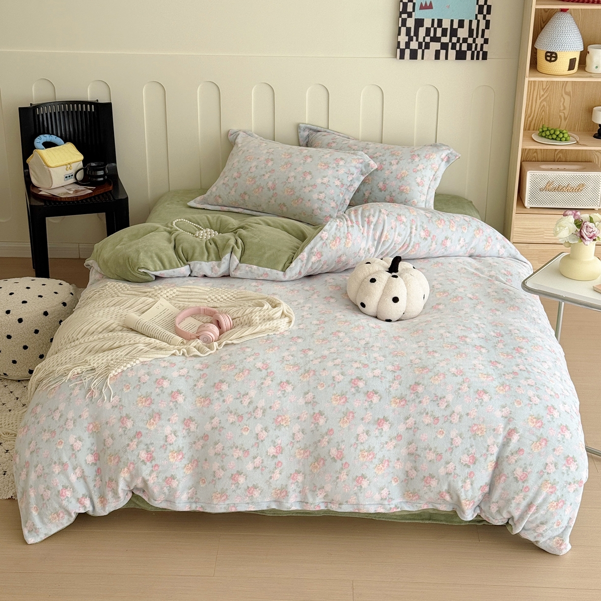 91家纺网 家纺一手货源 找家纺 于果 2025新款牛奶绒印花四件套 温馨花语-蓝