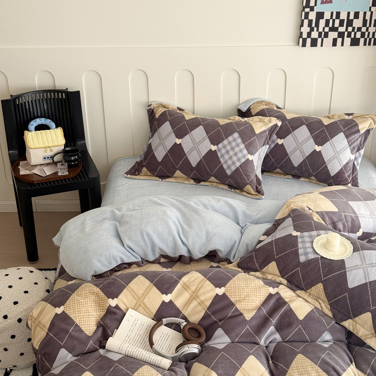 91家纺网 家纺一手货源 找家纺 于果 2025新款牛奶绒印花四件套 英俊风情