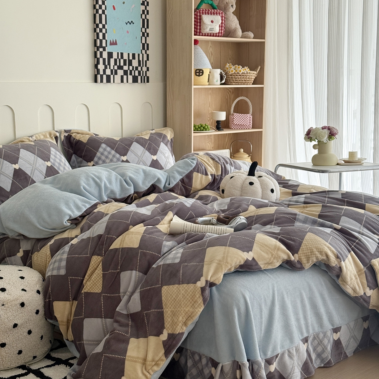 91家纺网 家纺一手货源 找家纺 于果 2025新款牛奶绒印花四件套 英俊风情