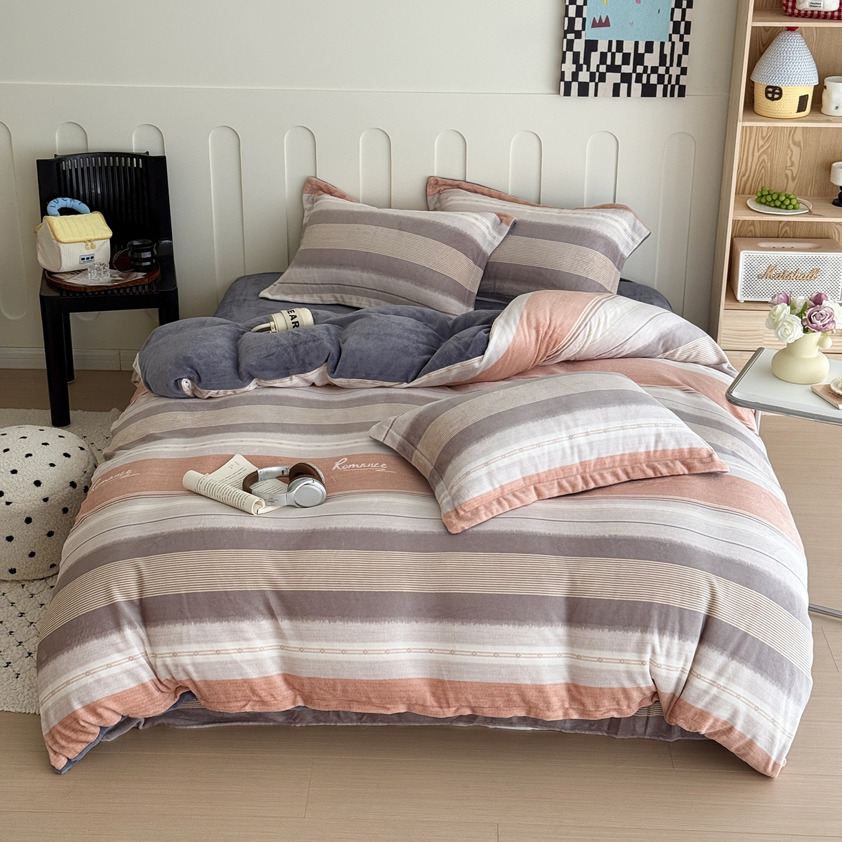 91家纺网 家纺一手货源 找家纺 于果 2025新款牛奶绒印花四件套 英俊之旅-橙