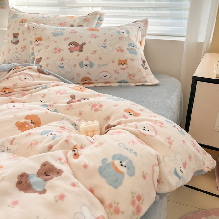 91家纺网 家纺一手货源 找家纺 慕尚家纺 2025新款田园花卉类印花牛奶绒高克重单被套 图图狗