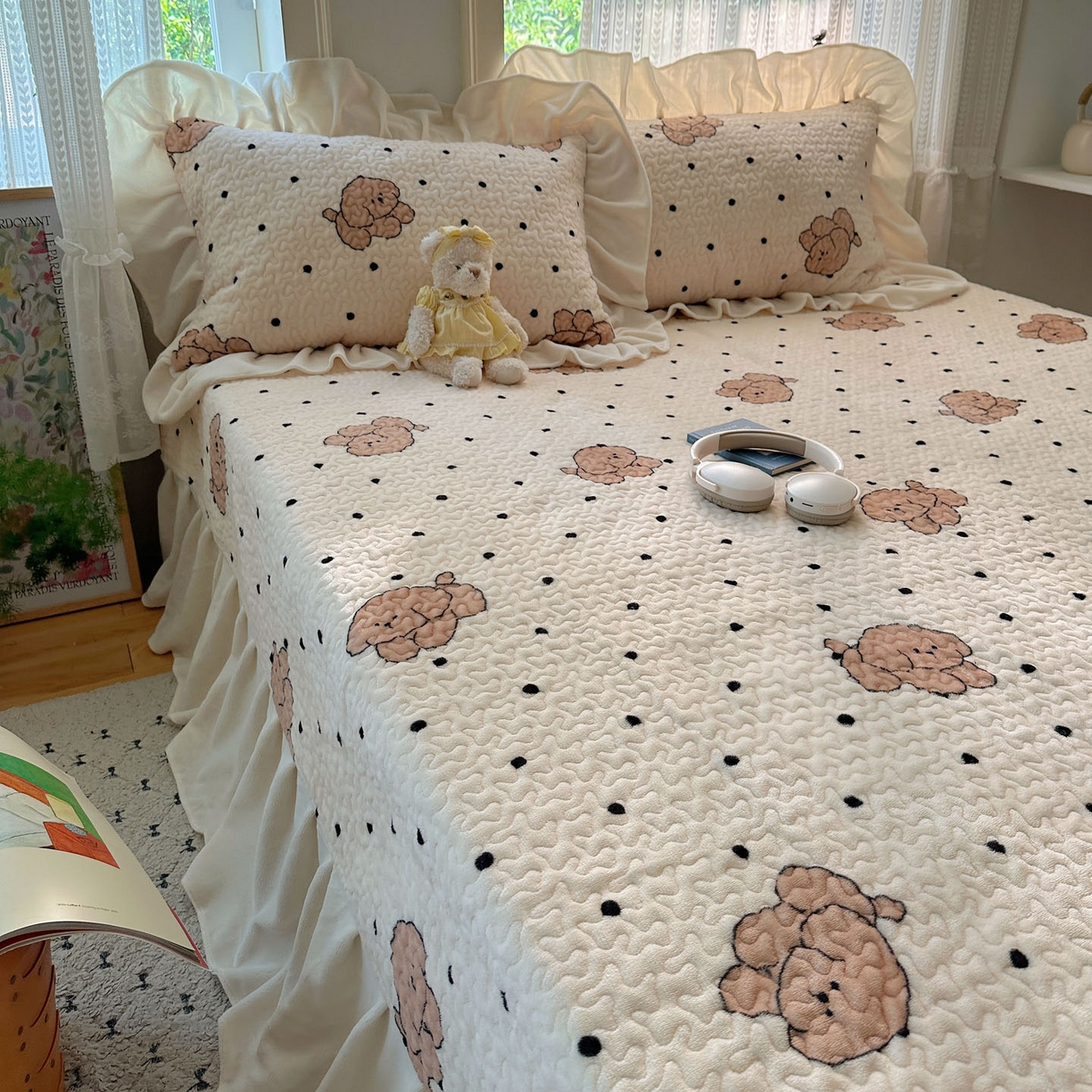 91家纺网 家纺一手货源 找家纺 （总）红嘴企鹅 2025新款花边加厚牛奶绒单品床盖单件床盖三件套