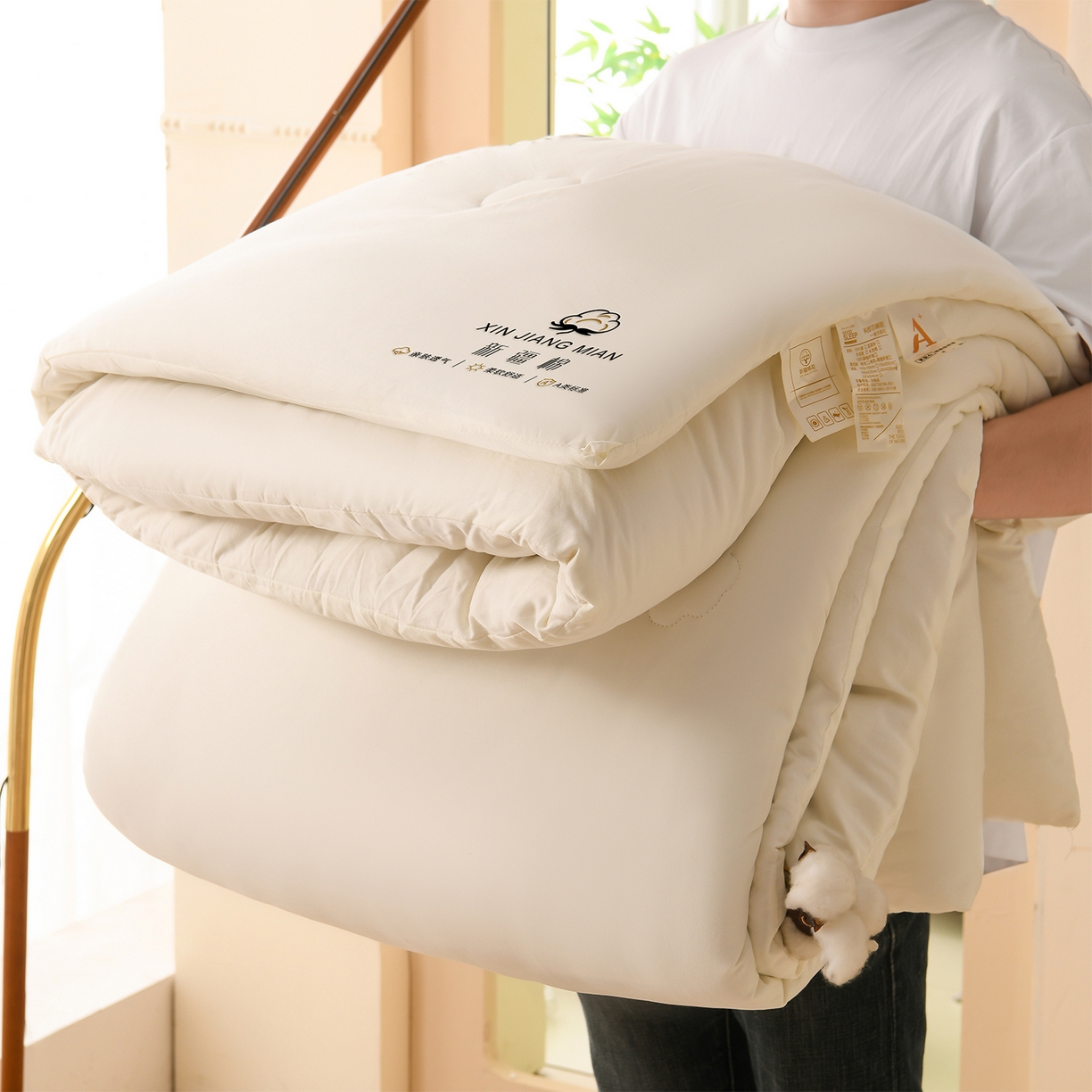 91家纺网 家纺一手货源 找家纺 锦逸家居 2025新款亲肤舒适水洗棉新疆棉花被被子被芯 奶白