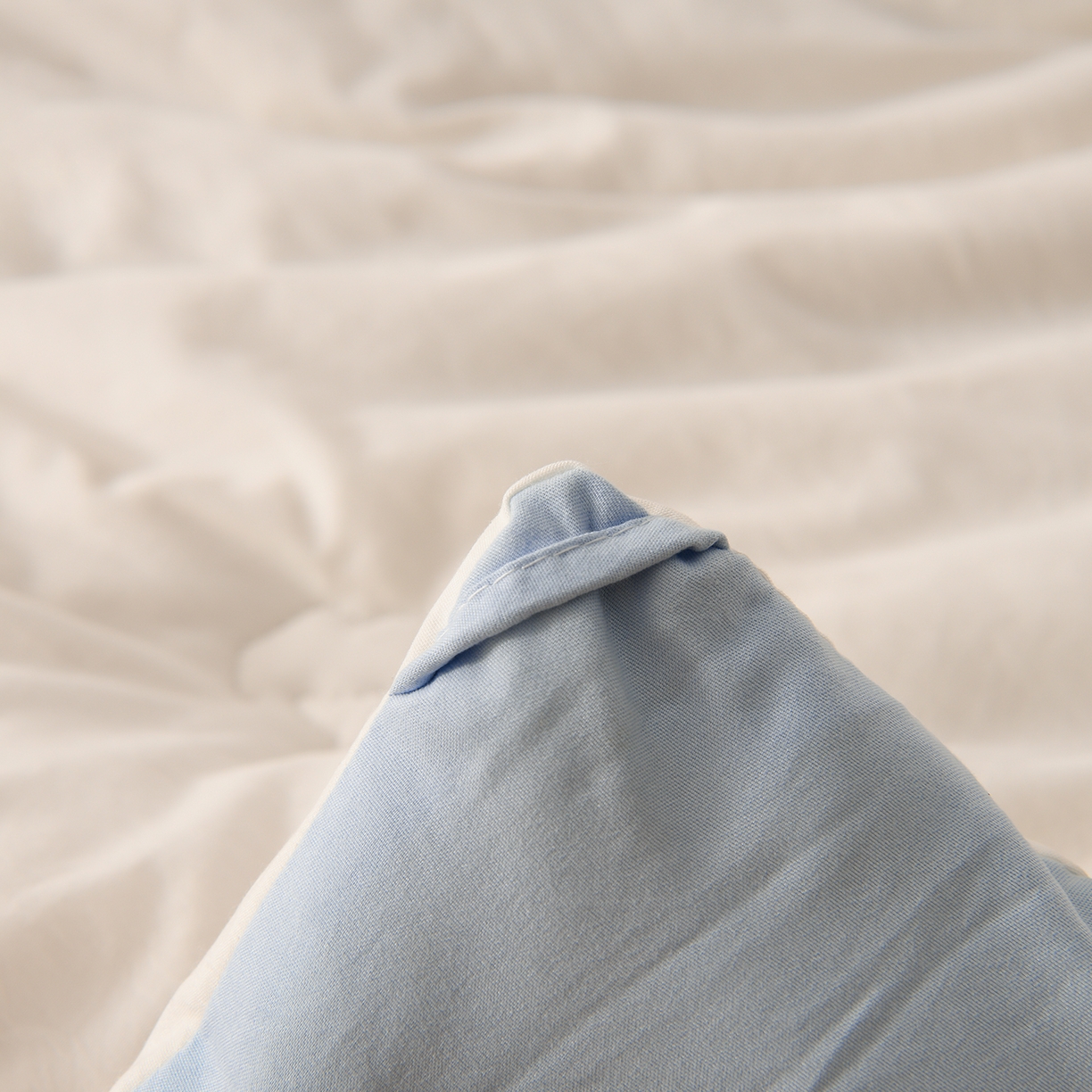 91家纺网 家纺一手货源 找家纺 锦逸家居 2025新款亲肤舒适水洗棉新疆棉花被被子被芯 白蓝