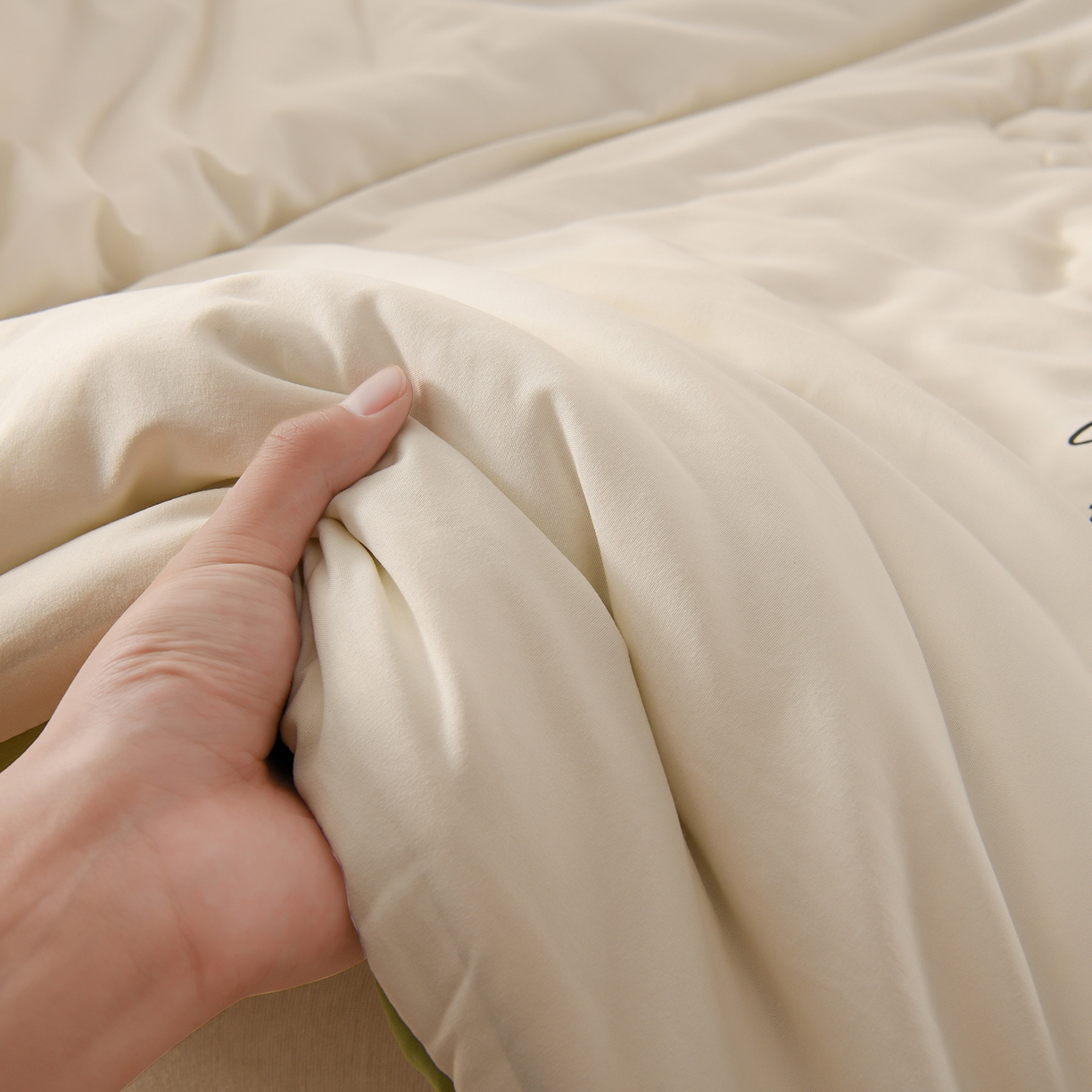 91家纺网 家纺一手货源 找家纺 锦逸家居 2025新款亲肤舒适水洗棉新疆棉花被被子被芯 白果绿