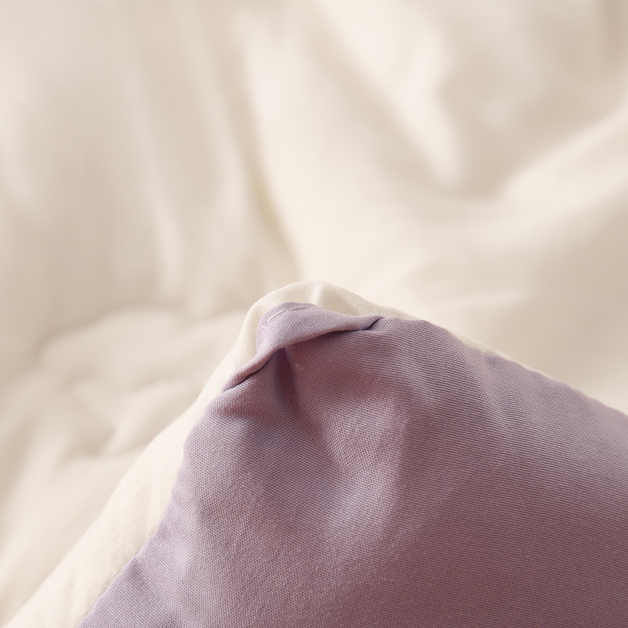 91家纺网 家纺一手货源 找家纺 锦逸家居 2025新款亲肤舒适水洗棉新疆棉花被被子被芯 白紫