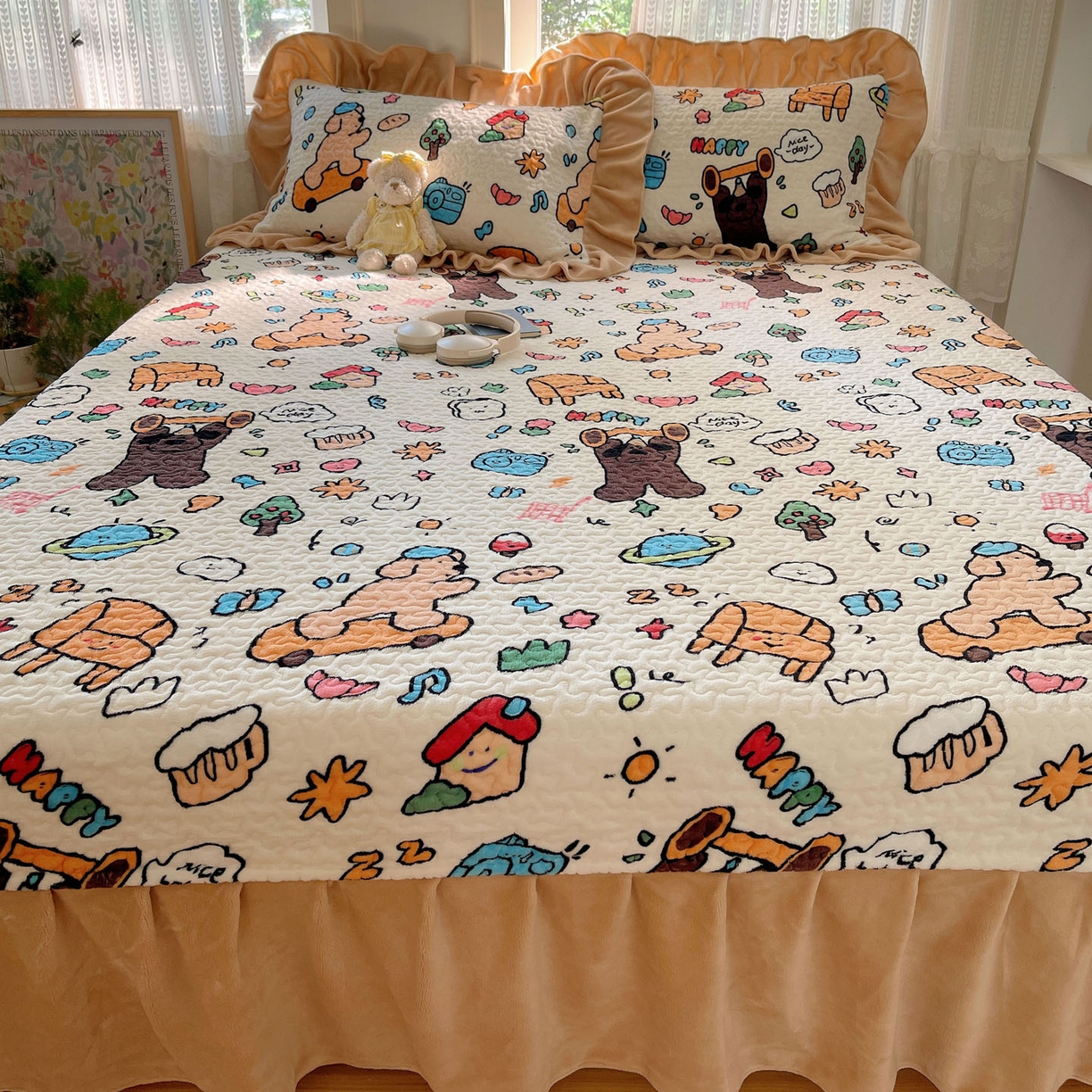 91家纺网 家纺一手货源 找家纺 红嘴企鹅 2025新款花边加厚牛奶绒单品床盖单件床盖三件套 大力