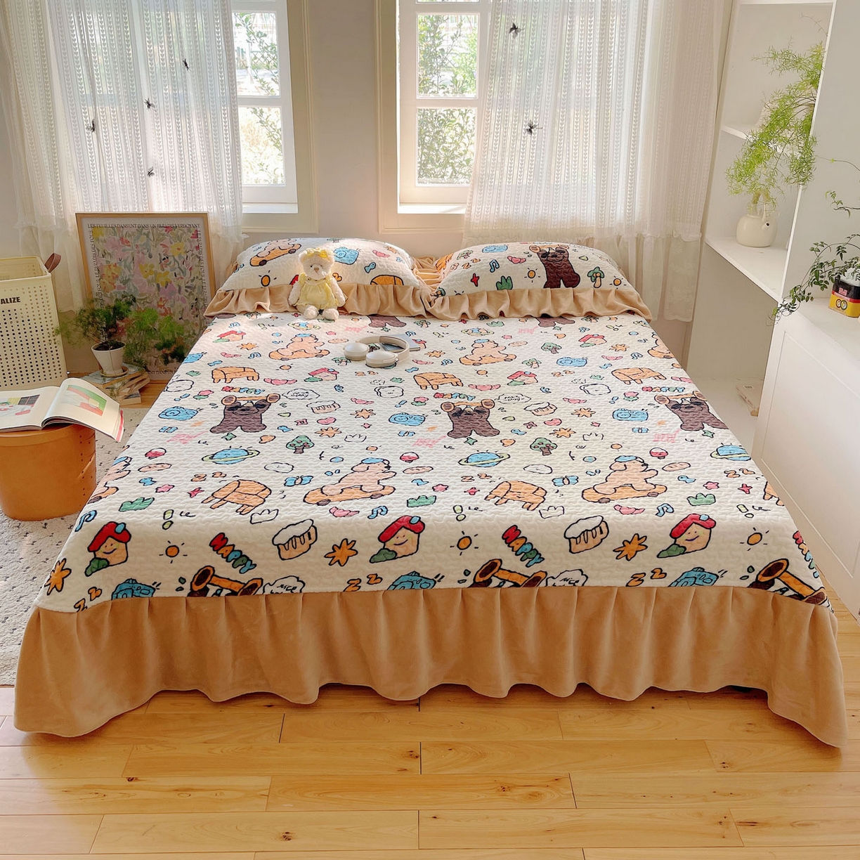 91家纺网 家纺一手货源 找家纺 红嘴企鹅 2025新款花边加厚牛奶绒单品床盖单件床盖三件套 大力