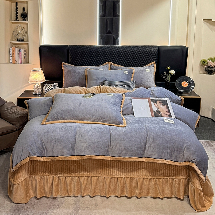 91家纺网 家纺一手货源 找家纺 芷卧 2025新款高克重牛奶绒四件套床盖款 马亚尔-浅灰