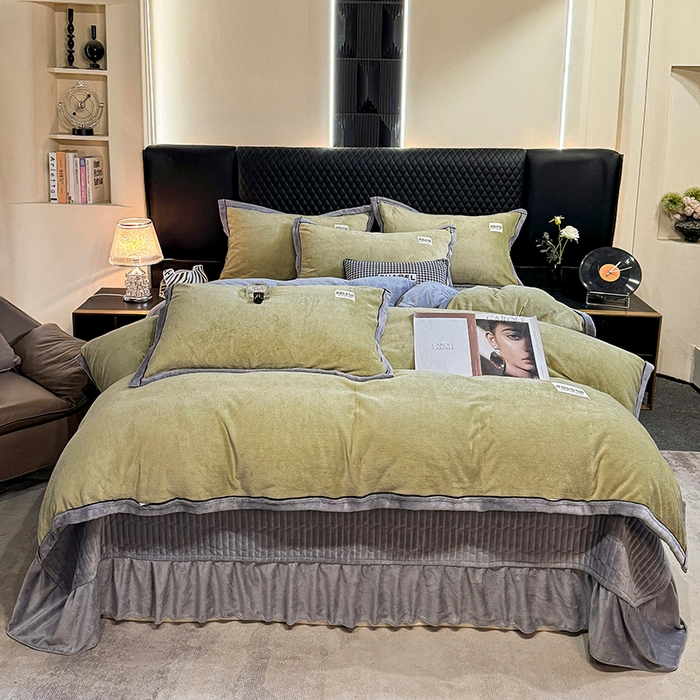 91家纺网 家纺一手货源 找家纺 芷卧 2025新款高克重牛奶绒四件套床盖款 马亚尔-青绿