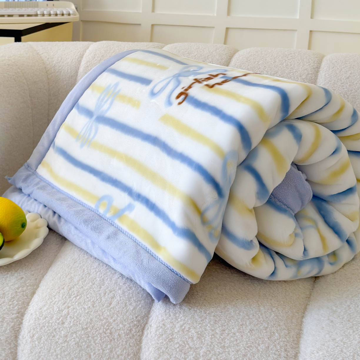 91家纺网 家纺一手货源 找家纺 舒隅家纺 2025新款双层印花云毯毛毯毯子 韩系蝴蝶结