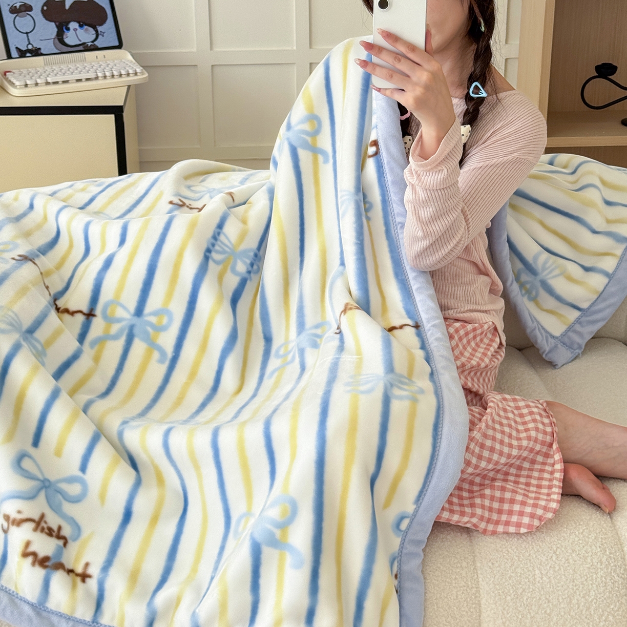 91家纺网 家纺一手货源 找家纺 舒隅家纺 2025新款双层印花云毯毛毯毯子 韩系蝴蝶结