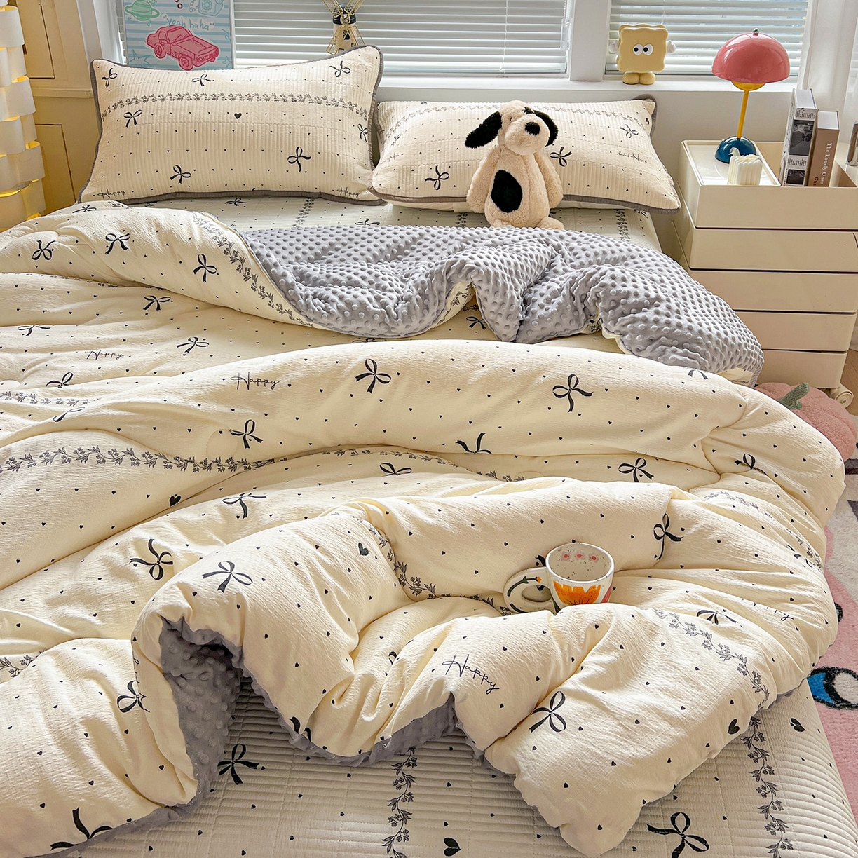 91家纺网 家纺一手货源 找家纺 优选 2025新款木棉双层纱ins少女心可爱加厚豆豆冬被四件套床盖三件套暖梦小红书推荐 点点爱心