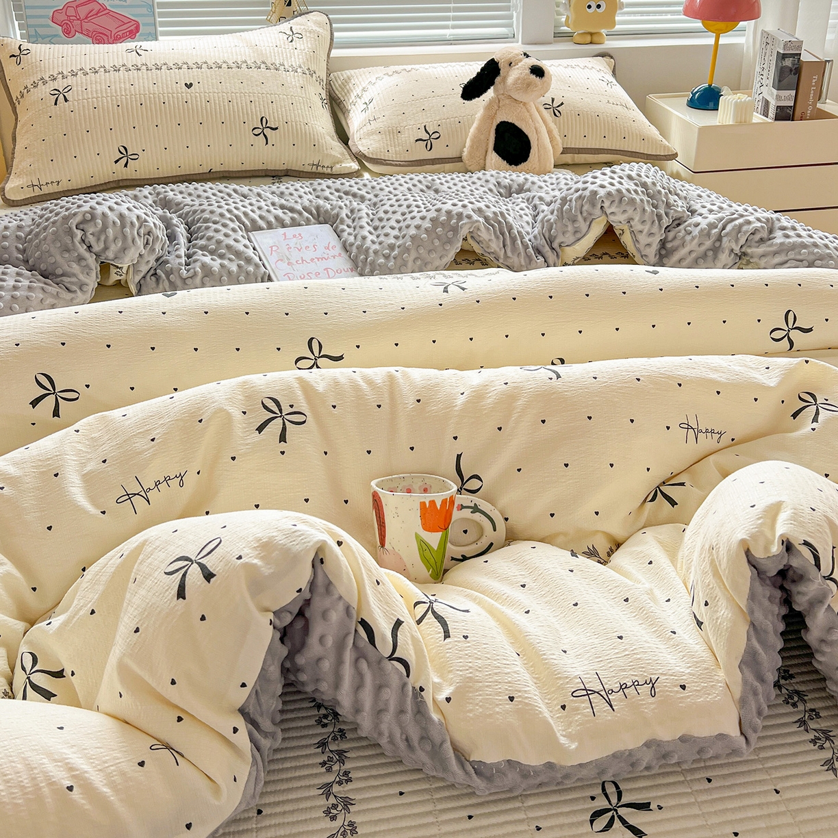 91家纺网 家纺一手货源 找家纺 优选 2025新款木棉双层纱ins少女心可爱加厚豆豆冬被四件套床盖三件套暖梦小红书推荐 点点爱心