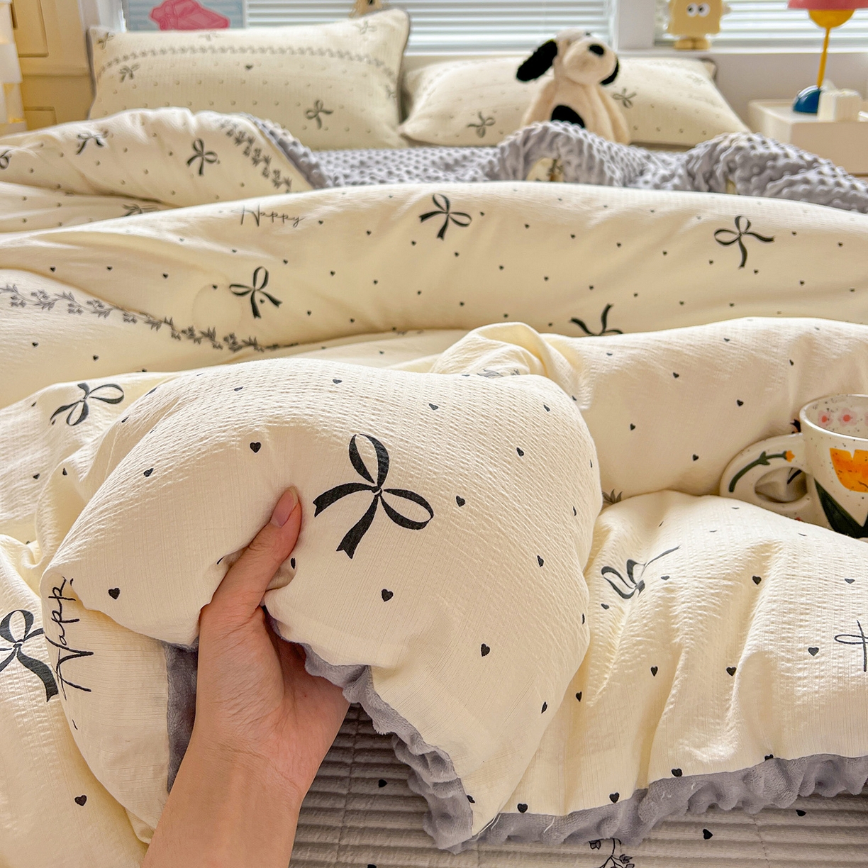 91家纺网 家纺一手货源 找家纺 优选 2025新款木棉双层纱ins少女心可爱加厚豆豆冬被四件套床盖三件套暖梦小红书推荐 点点爱心