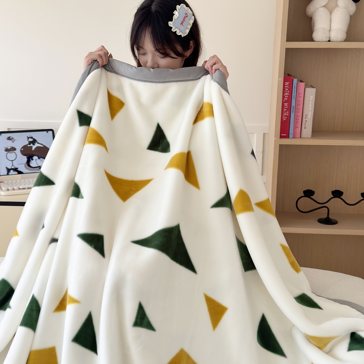 91家纺网 家纺一手货源 找家纺 舒隅家纺 2025新款双层印花云毯毛毯毯子 米三角