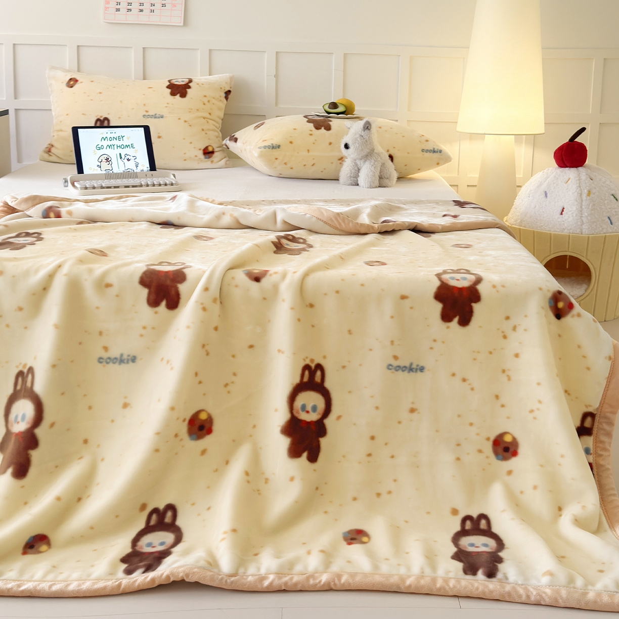 91家纺网 家纺一手货源 找家纺 舒隅家纺 2025新款双层印花云毯毛毯毯子 曲奇布布