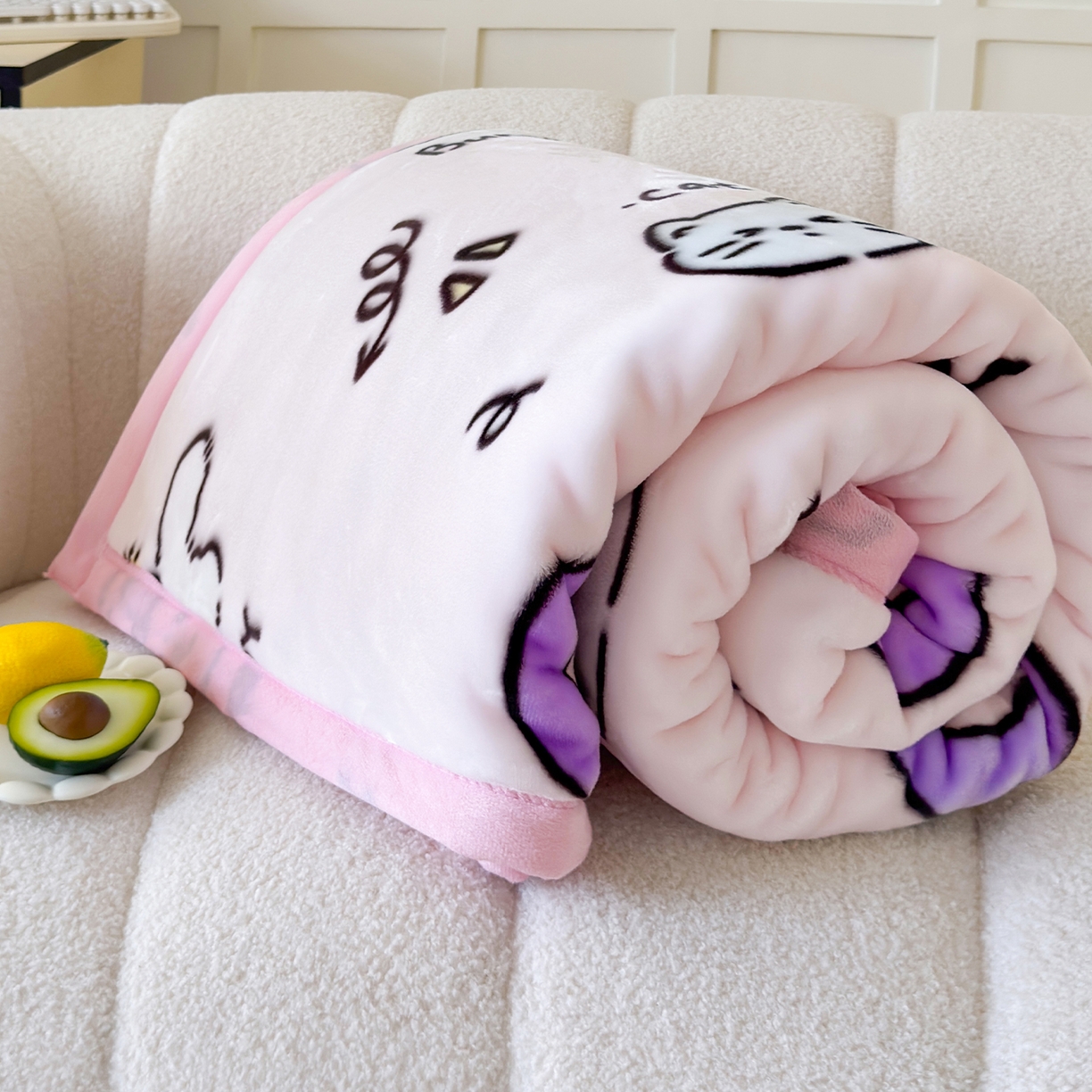 91家纺网 家纺一手货源 找家纺 舒隅家纺 2025新款双层印花云毯毛毯毯子 晚安班尼-粉