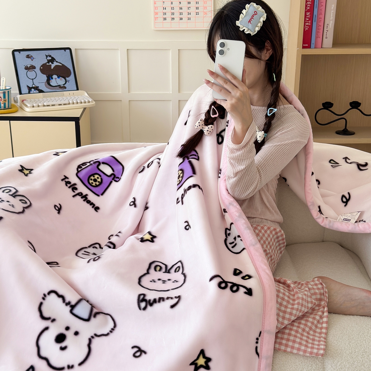 91家纺网 家纺一手货源 找家纺 舒隅家纺 2025新款双层印花云毯毛毯毯子 晚安班尼-粉