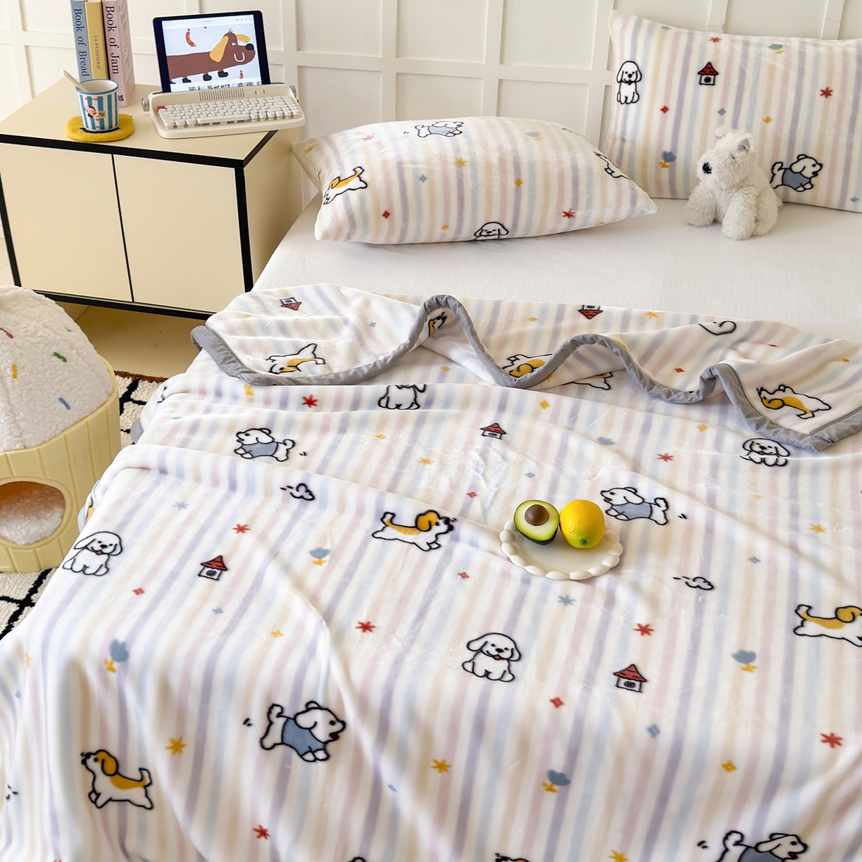 91家纺网 家纺一手货源 找家纺 舒隅家纺 2025新款双层印花云毯毛毯毯子 游园时光