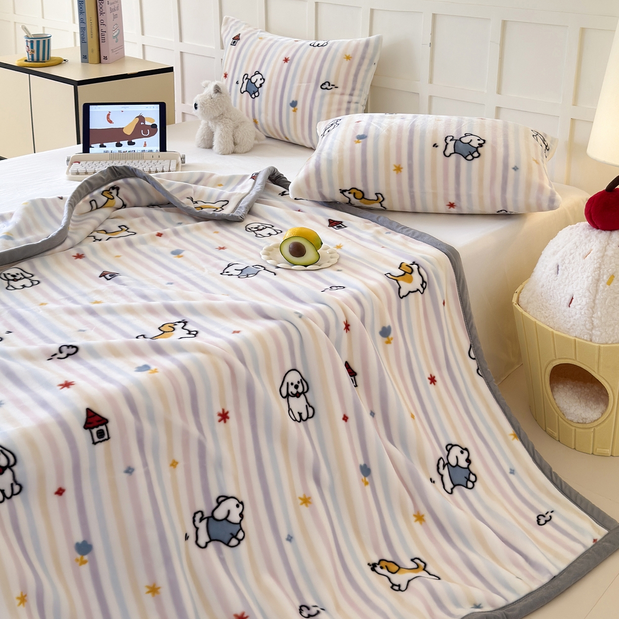 91家纺网 家纺一手货源 找家纺 舒隅家纺 2025新款双层印花云毯毛毯毯子 游园时光