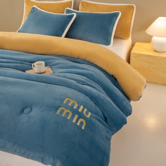 91家纺网 家纺一手货源 找家纺 （总）梦初语 2025新款牛奶绒被子冬被冬季加厚保暖棉被宿舍单人被芯2025新款被褥（热款产品）